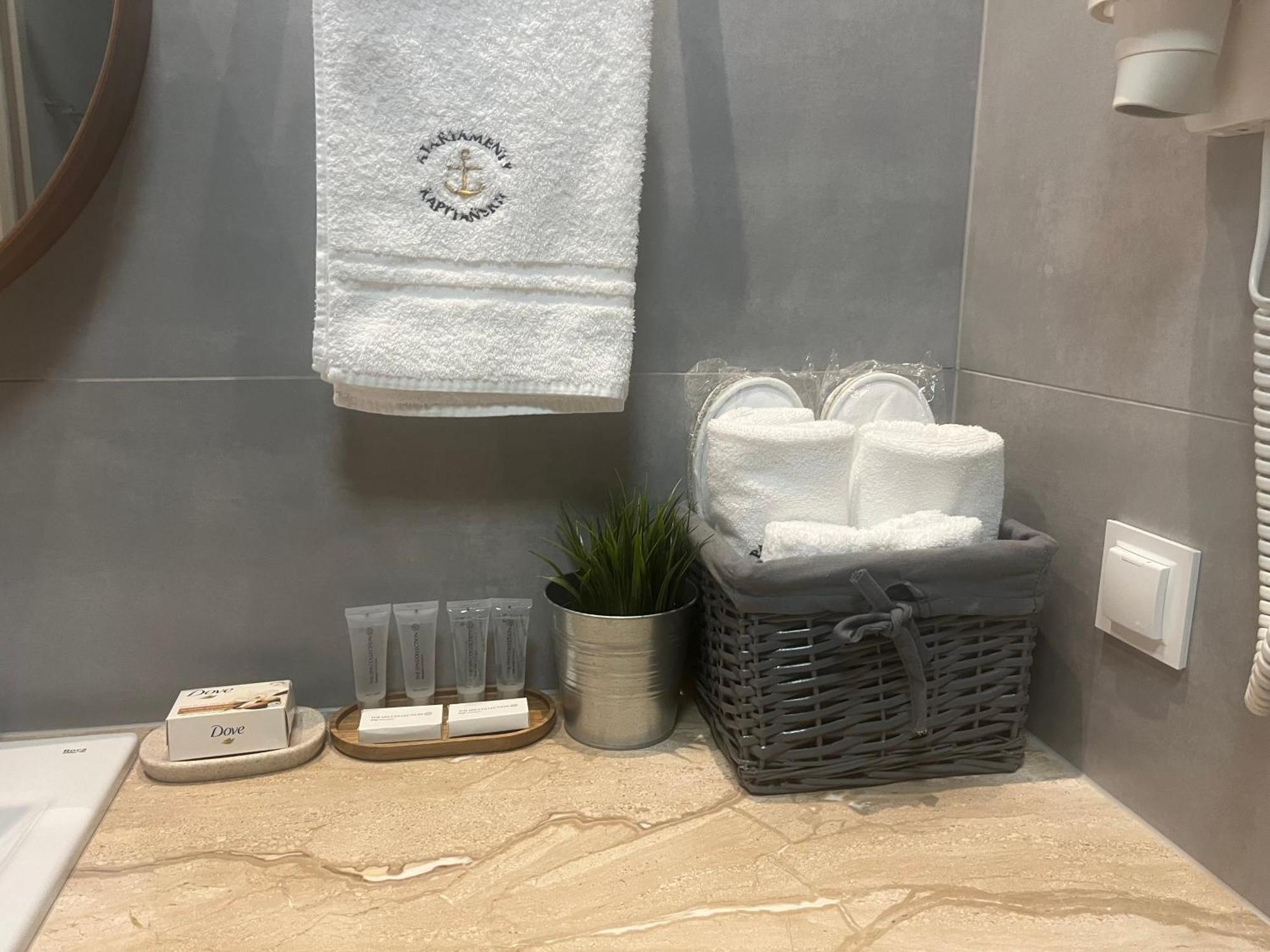 Kapitanskie Kasprowicza 20b Basen Sauny Jacuzzi Grota Solna Silownia * Kołobrzeg